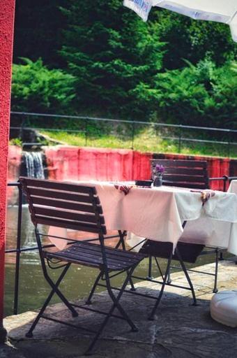 Zlatna Ribka Motel Kokoljane Kültér fotó